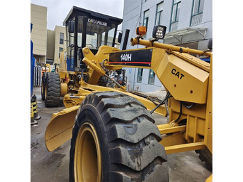 Grejdr CATERPILLAR 140H