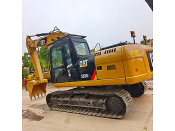 Pásové rýpadlo CATERPILLAR 320D2