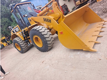 Kolový nakladač CATERPILLAR 966H