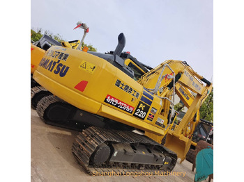 Pásové rýpadlo KOMATSU PC220-8