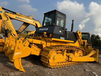 Buldozer SHANTUI