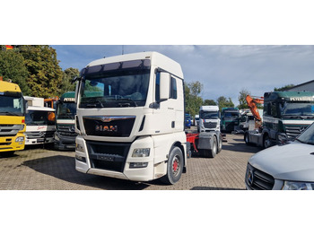 Podvozek s kabinou MAN TGX 26.440