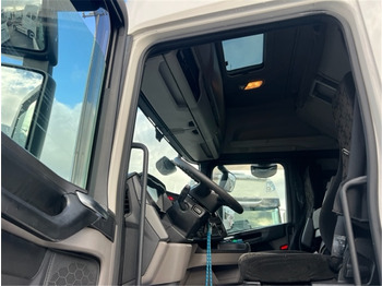 Interior photo 1: Tahač Scania R500 / RETARDER