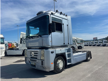 Tahač RENAULT Magnum AE