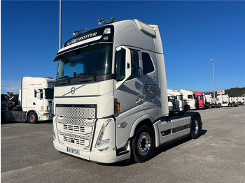 Tahač VOLVO FH 500