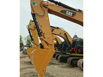 Pásové rýpadlo CATERPILLAR 330D