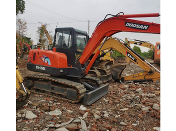Pásové rýpadlo Doosan DH55: obrázek 5