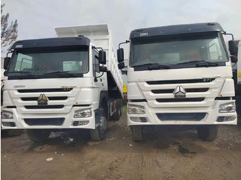 Sklápěč SINOTRUK HOWO