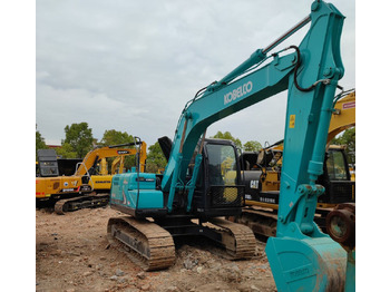 Pásové rýpadlo Kobelco SK140-8: obrázek 3