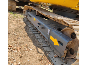 Pásové rýpadlo Komatsu PC128US: obrázek 4