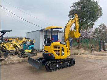 Mini rýpadlo Komatsu PC35: obrázek 5
