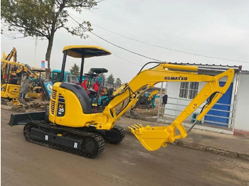 Mini rýpadlo Komatsu PC35: obrázek 2