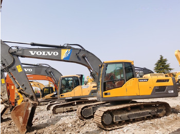 Volvo EC220 leasing Volvo EC220: obrázek 1