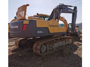 Pásové rýpadlo VOLVO EC240LC