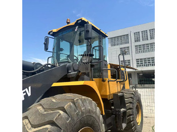 Kolový nakladač XCMG LW600FV: obrázek 3