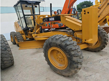 Grejdr CATERPILLAR 140H