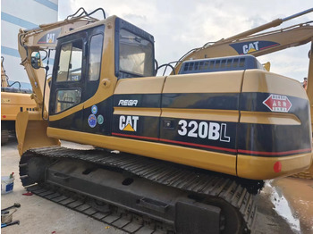 Pásové rýpadlo CATERPILLAR 320BL