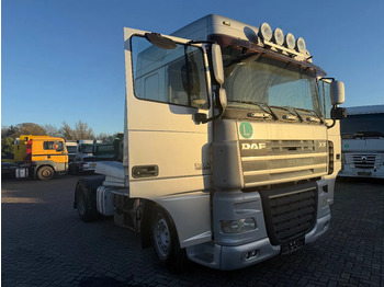 Tahač DAF XF 105 460