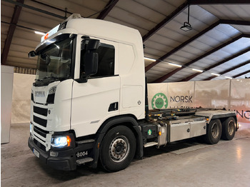 Hákový nosič kontejnerů SCANIA R 580
