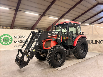 Traktor ZETOR