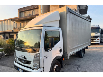 Plachtový nákladní auto Renault Trucks Maxity 135.35 dxi: obrázek 2 Plachtový nákladní auto Renault Trucks Maxity 135.35 dxi: obrázek 2