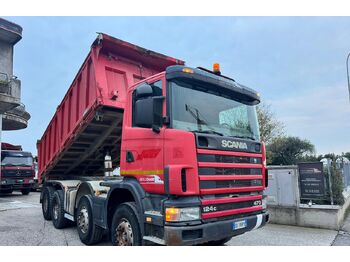 Sklápěč SCANIA R124