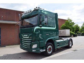 Tahač DAF XF 530