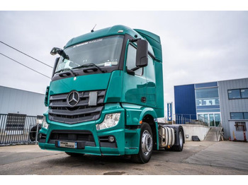 Tahač MERCEDES-BENZ Actros 1845