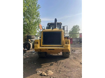 Kolový nakladač CATERPILLAR 966