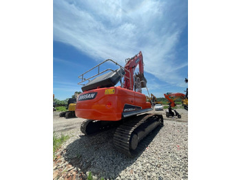 Pásové rýpadlo DOOSAN DX300