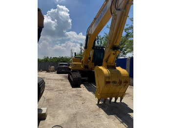 Pásové rýpadlo Komatsu PC 200 8N: obrázek 2