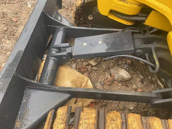 Nový Pásové rýpadlo Komatsu PC 35: obrázek 5