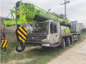 Pásový jeřáb ZOOMLION ZTC550V