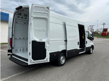 Furgon Iveco DAILY VAN, 3.0 D 176k, 35S18H V Evolution H3: obrázek 4
