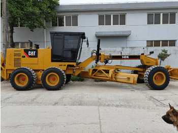 Grejdr CATERPILLAR 140K