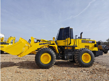 Kolový nakladač KOMATSU WA380