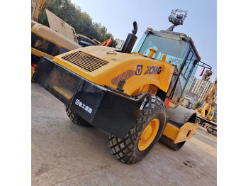 Kompaktor xcmg xs143J: obrázek 4 Kompaktor xcmg xs143J: obrázek 4