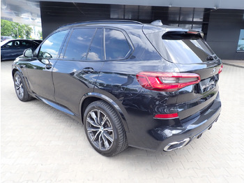 SUV BMW X5 SUV: obrázek 4