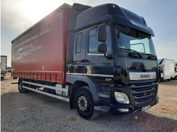 Plachtový nákladní auto DAF CF 320
