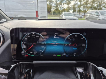 SUV MERCEDES BENZ EQA 350 4MATIC SUV: obrázek 5