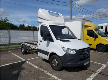 Podvozek s kabinou MERCEDES-BENZ Sprinter