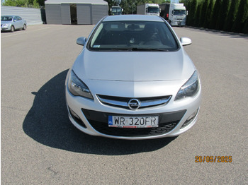 Sedan OPEL ASTRA SEDAN: obrázek 2
