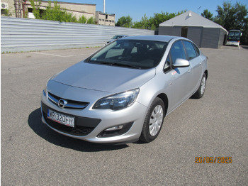 Sedan OPEL ASTRA SEDAN: obrázek 3