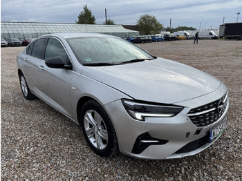 Osobní auto OPEL