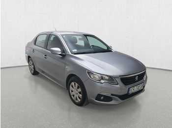 Sedan PEUGEOT