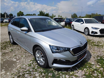 Osobní auto ŠKODA