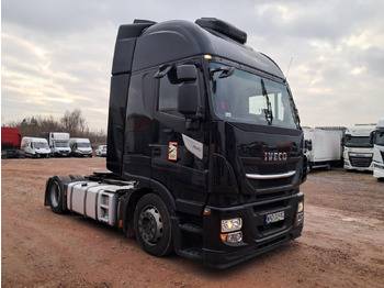 Tahač IVECO