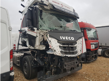 Tahač IVECO S-WAY