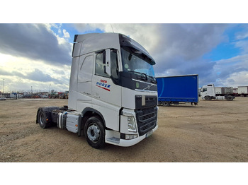 Tahač VOLVO FH 460