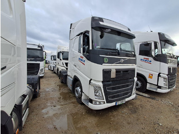 Tahač VOLVO FH 460